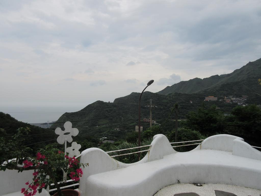 Bed and Breakfast 金石新月光 Jiufen Esterno foto