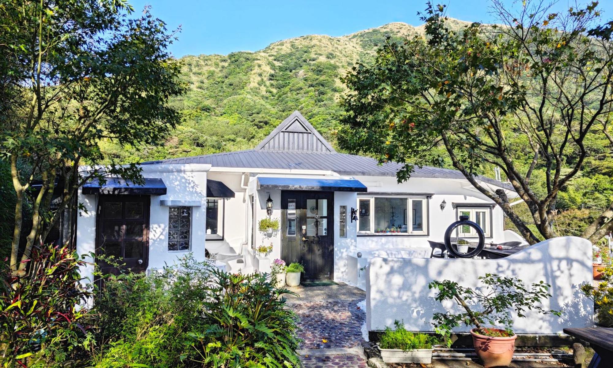 Bed and Breakfast 金石新月光 Jiufen Esterno foto