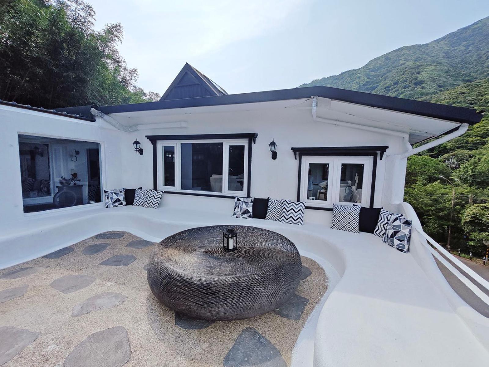 Bed and Breakfast 金石新月光 Jiufen Esterno foto