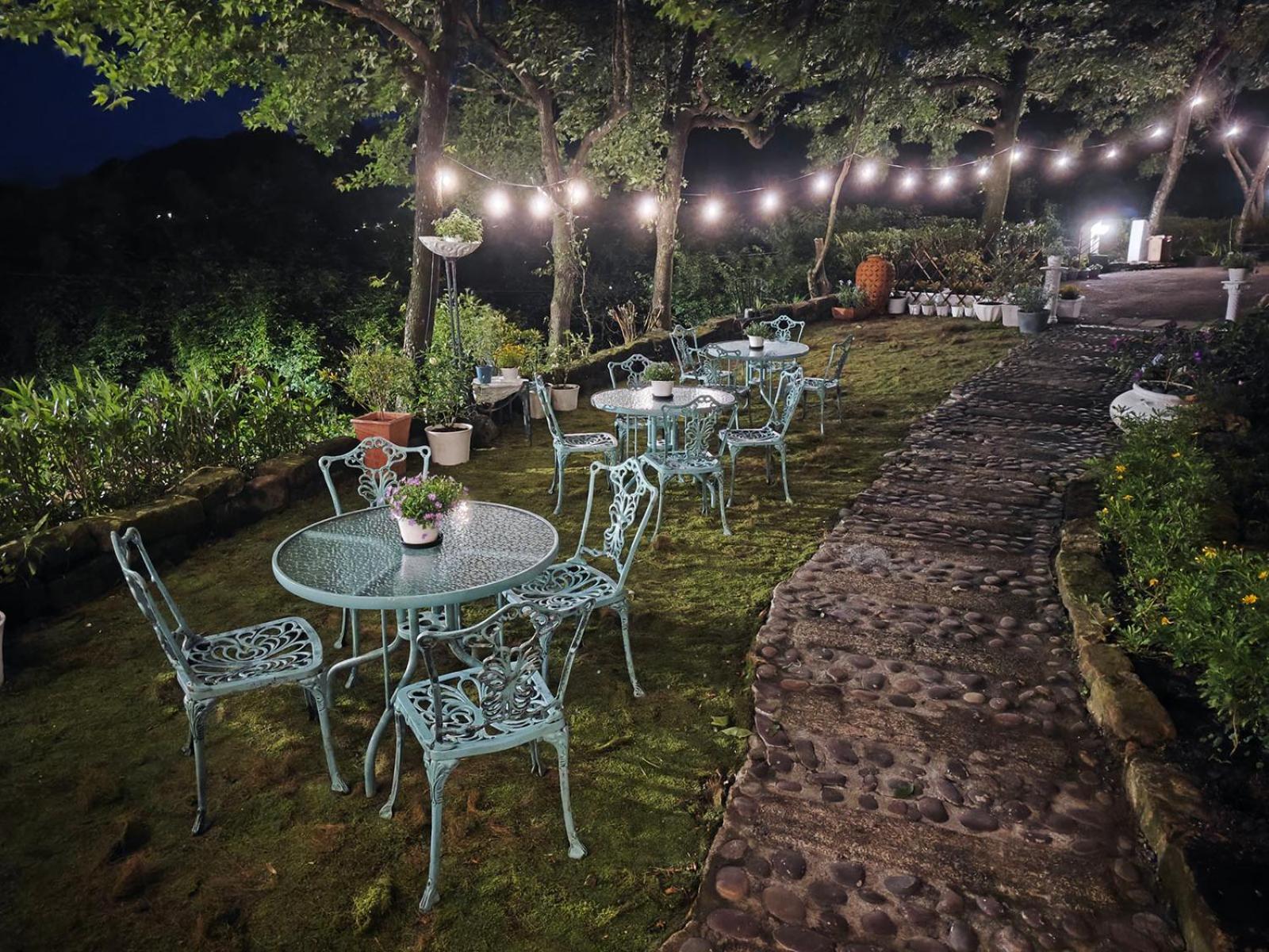 Bed and Breakfast 金石新月光 Jiufen Esterno foto