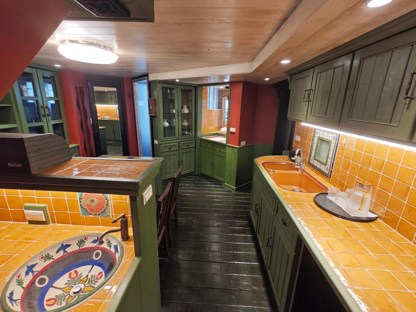 Bed and Breakfast 金石新月光 Jiufen Esterno foto