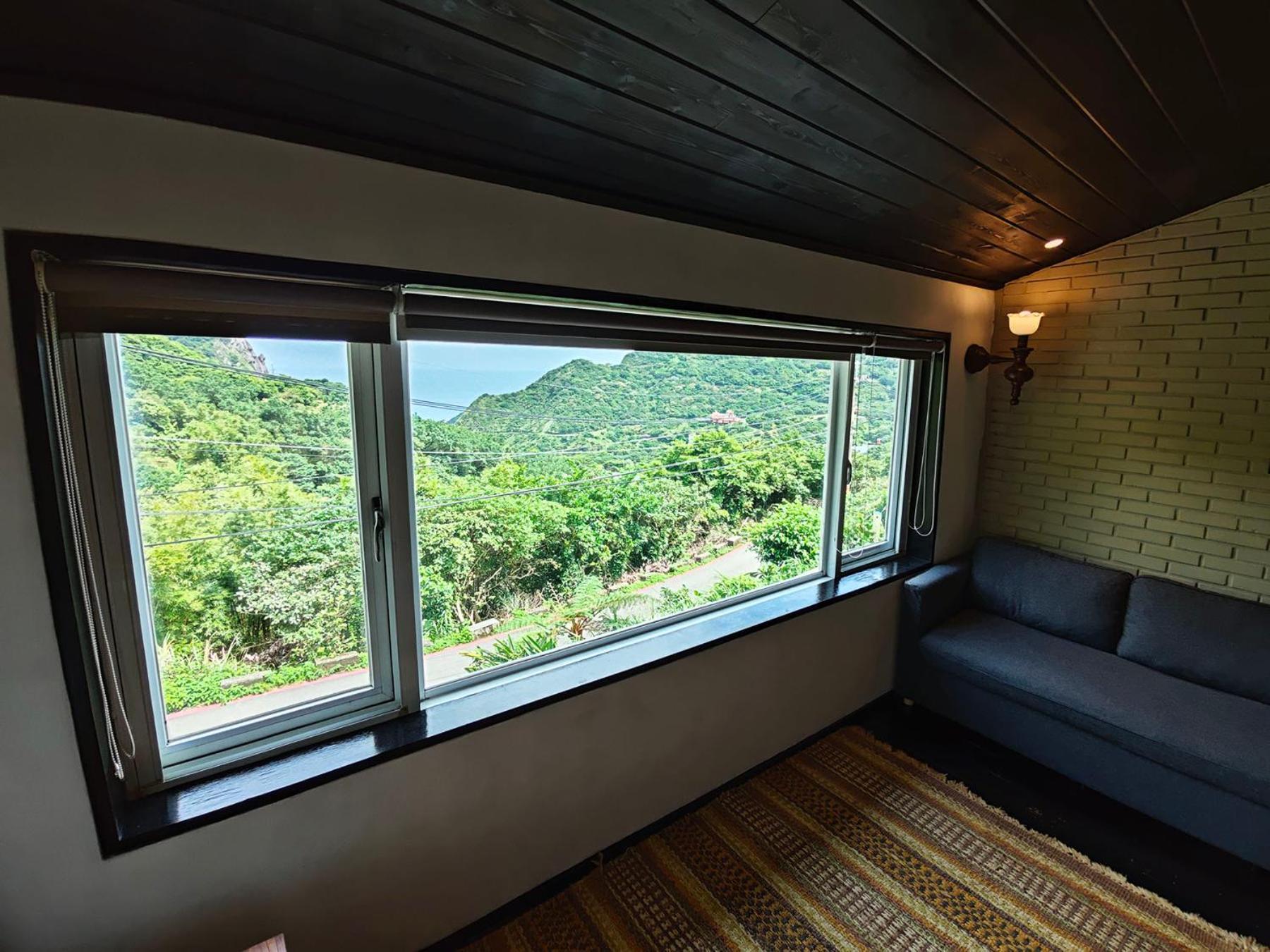 Bed and Breakfast 金石新月光 Jiufen Esterno foto